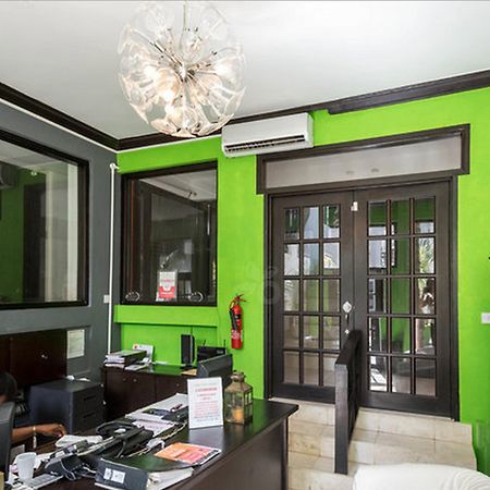 Silver Point Villa Hotel Крайст-Черч Экстерьер фото
